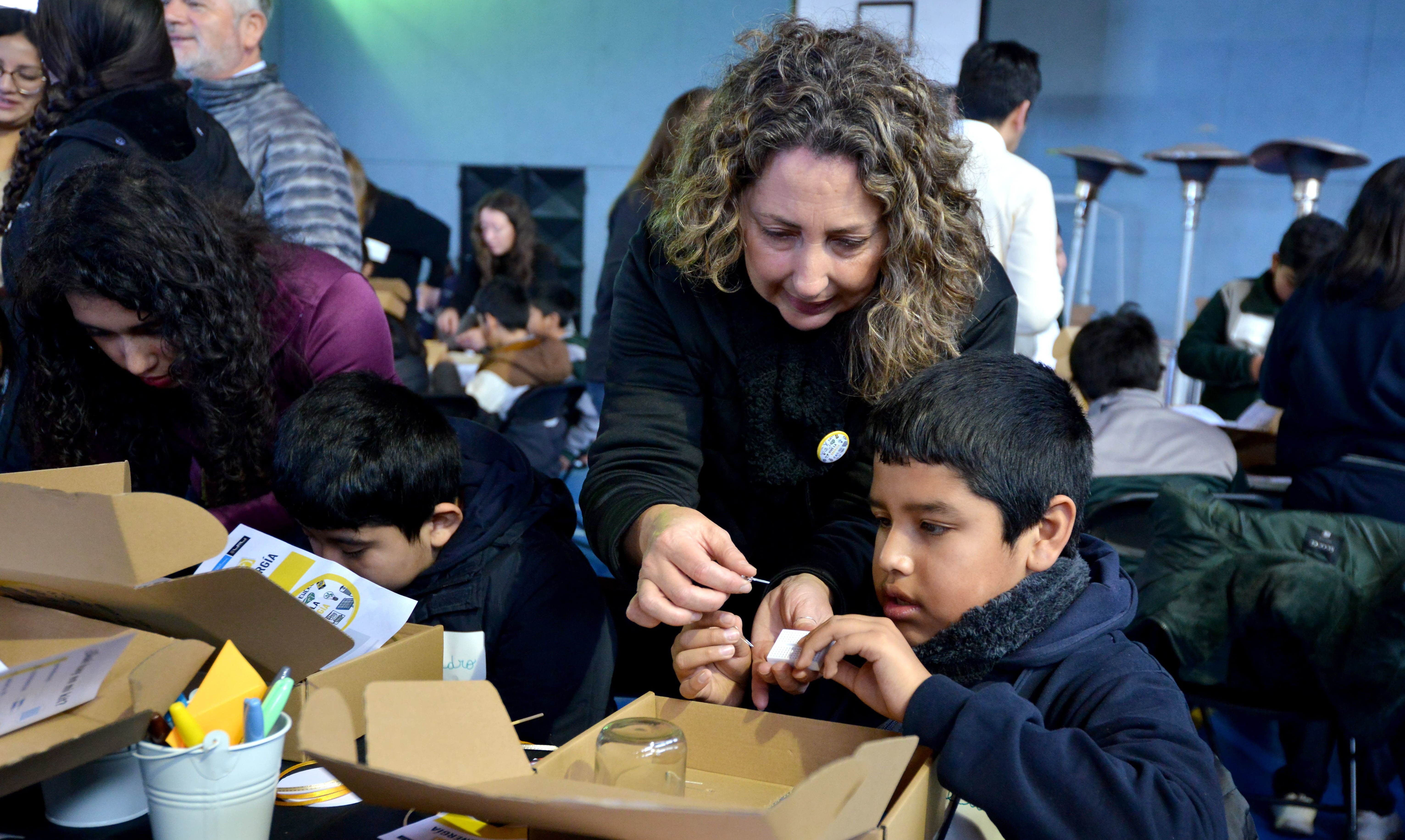 Estudiantes de la Araucanía descubren el poder de la energía renovable