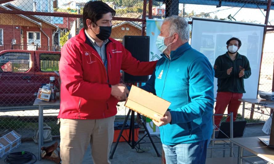 Entregan reconocimiento al municipio de Dalcahue por ser la 1era Comuna Energética de la Región de Los Lagos