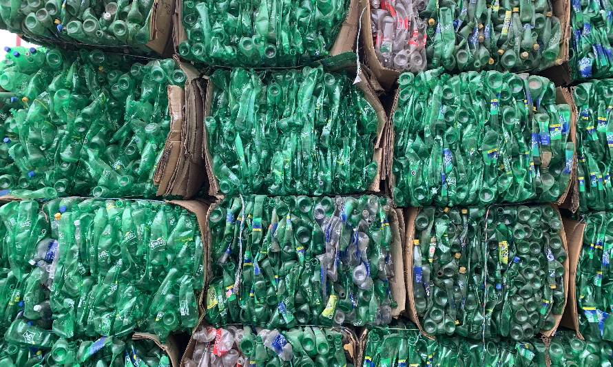 Ventisqueros y Eco-Lógica sellan inédito acuerdo para avanzar en la Ruta Cero Basura
