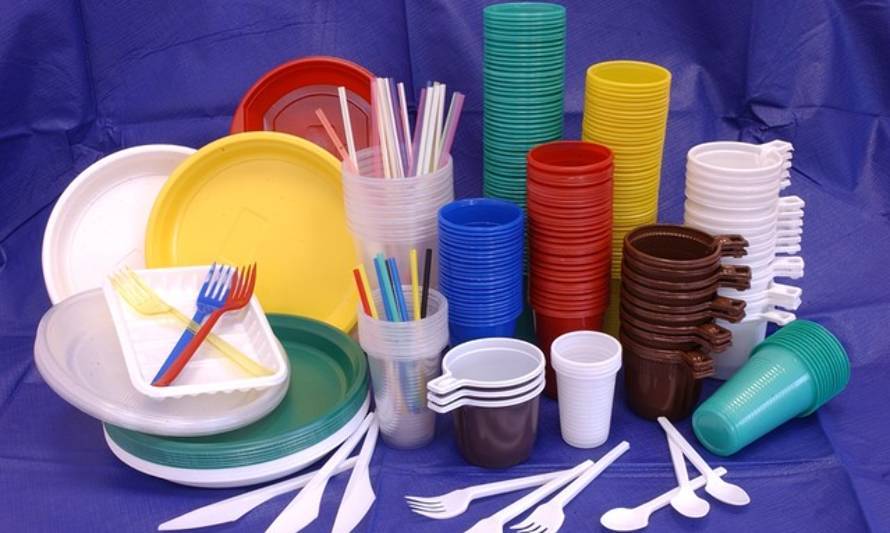 Asociación de Residuos Los Ríos valora entrada en vigencia de ley que prohíbe los plásticos de un solo uso