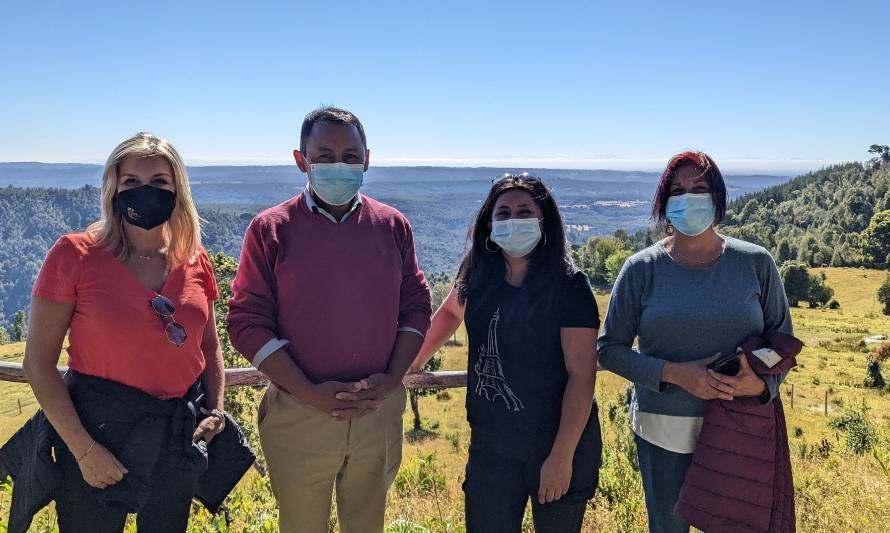 Comunidad Catrihuala en conjunto a Reforestación Participativa avanzan en la plantación y recuperación de especies nativas en la zona