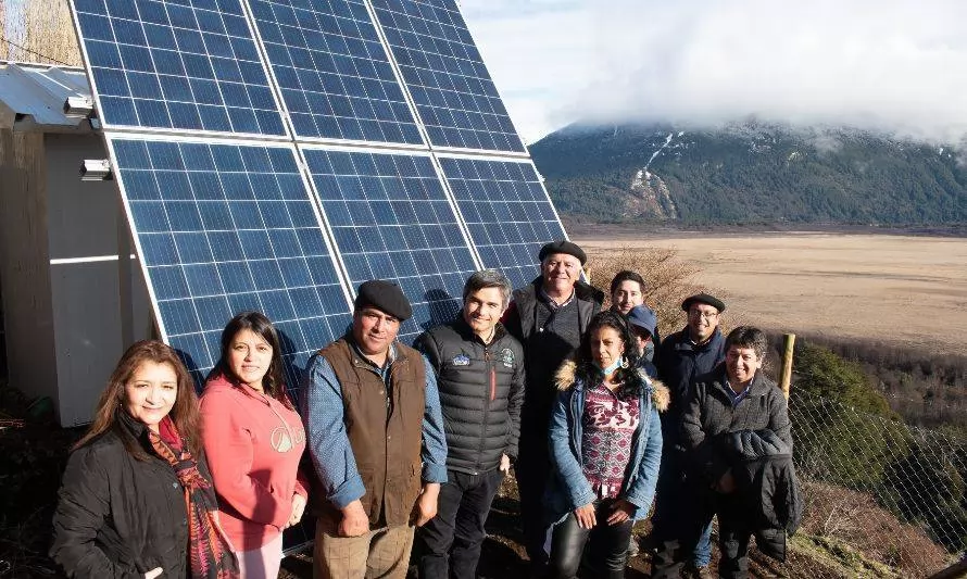 Sistemas fotovoltaicos: una luz de esperanza para familias de la Región de Aysén