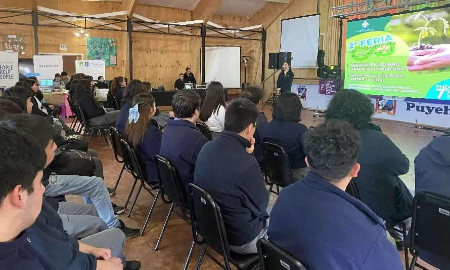 Niños y jóvenes se sumaron a la 2°Feria Medio Ambiente Puyehue