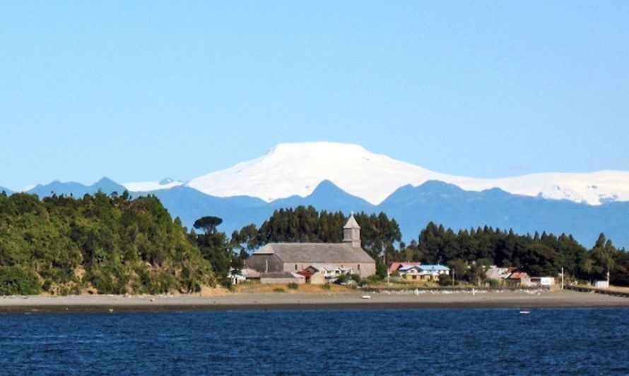 Triunfo comunitario: se rechaza proyecto de ampliación de salmonera en Isla Caguach en Chiloé