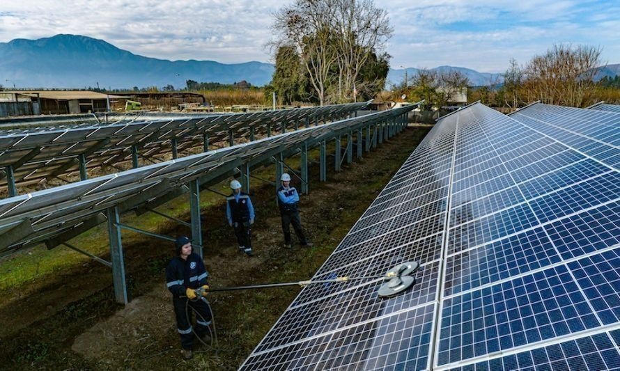 Mantenimiento de plantas solares en Chile y la clave para el mejor rendimiento