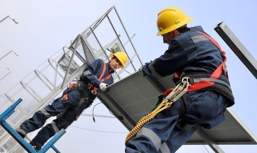 Valoran formación educativa en energías renovables de liceo paillaquino