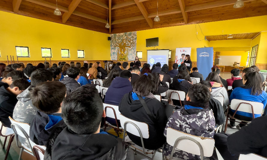 Inician plan piloto para revolucionar aprendizaje científico en liceo de Chiloé