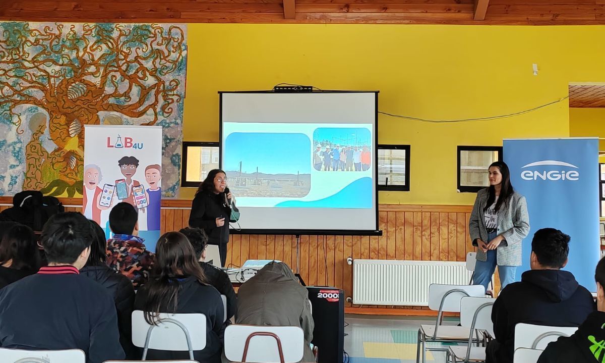 Estudiantes de Dalcahue se capacitaron en ciencia y tecnología con enfoque de género gracias a innovador proyecto