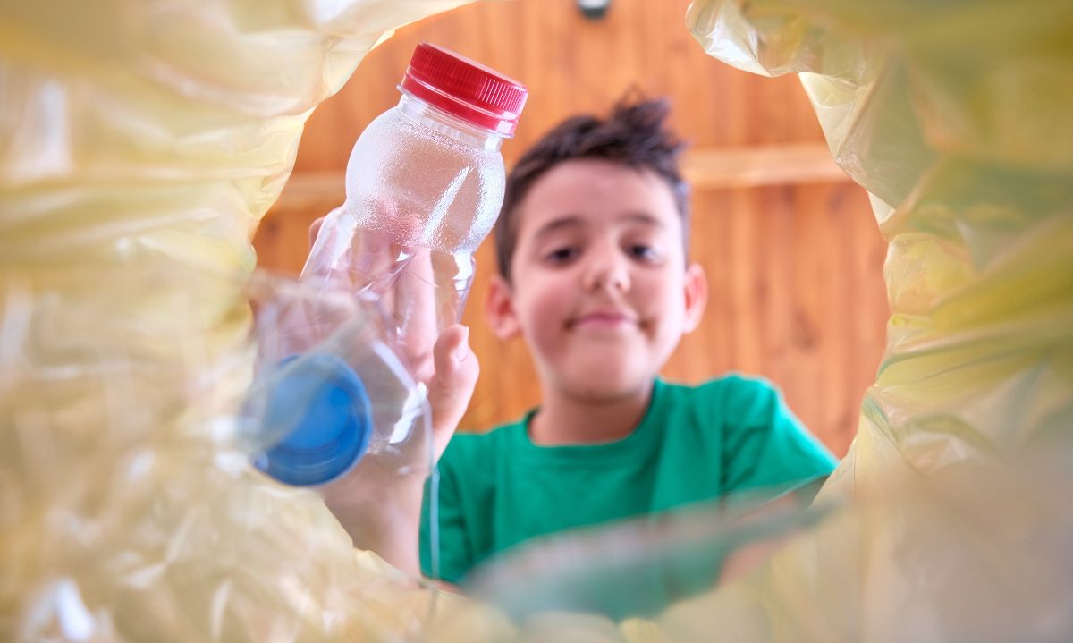 Guía de reciclaje 2024: Información para un reciclaje eficiente y cada vez más masivo